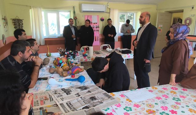 Anamur Müftüsü Fidan, engelli bireylerle bir araya geldi