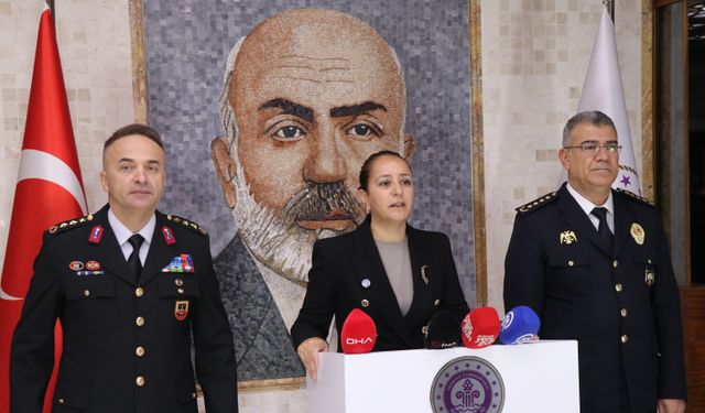 Burdur'da 'Güvenlik ve Asayiş Bilgilendirme Toplantısı' yapıldı