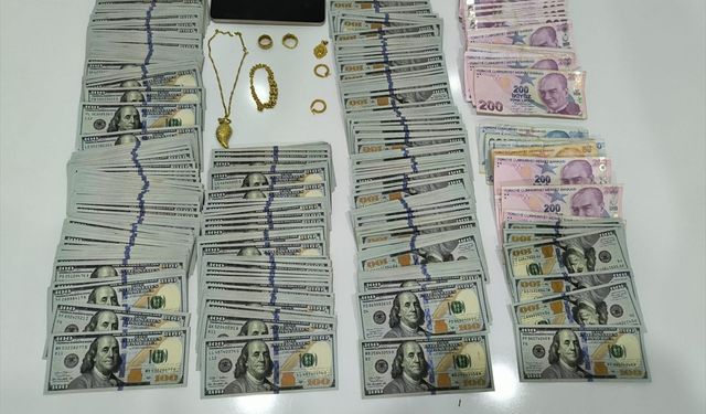 Mersin'de dolandırıcılık yaptıkları iddiasıyla 28 zanlı tutuklandı