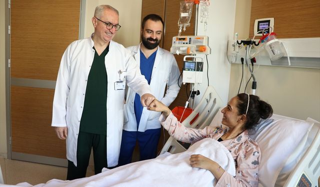 Wilson hastası kadının yeni yıl dileği 'karaciğer nakliyle' gerçek oldu