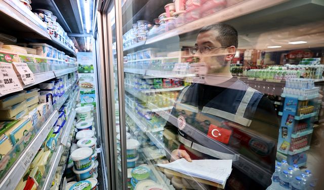 Adana ve Mersin'de ramazan ayı öncesi fahiş fiyat artışına karşı denetim yapıldı