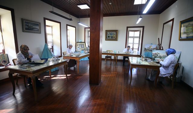 Adana'nın tarihi ve kültürü rölyef eserlerle dünyaya tanıtılıyor