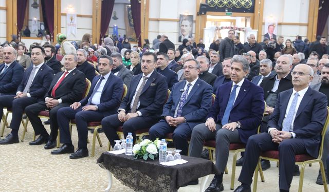 AK Parti Genel Başkan Yardımcısı Demir, Malatya'da konuştu: