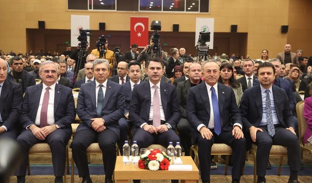 Bakan Kurum, Antalya'da 'Ev Sahibi Türkiye Kura Çekim Töreni'nde konuştu: