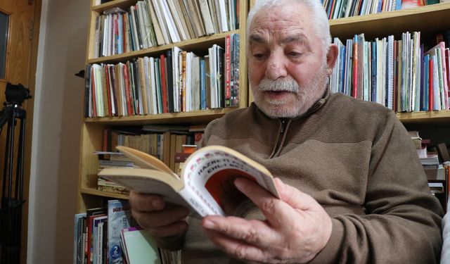 Ispartalı yazar Silleli, 61 yıldır biriktirdiği binlerce kitabı hediye ediyor