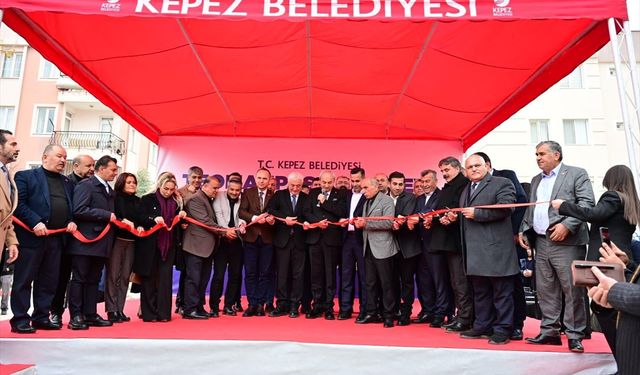 Kepez'de Teomanpaşa Semt Evi hizmete açıldı