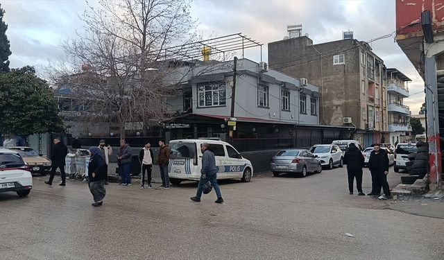 Adana'da bir kişi, eski iş yerindeki 4 mesai arkadaşını tabancayla yaraladı