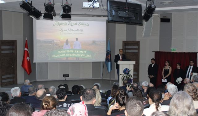 Akdeniz Üniversitesi Ziraat Fakültesinden 225 öğrenciye uygulamalı eğitim