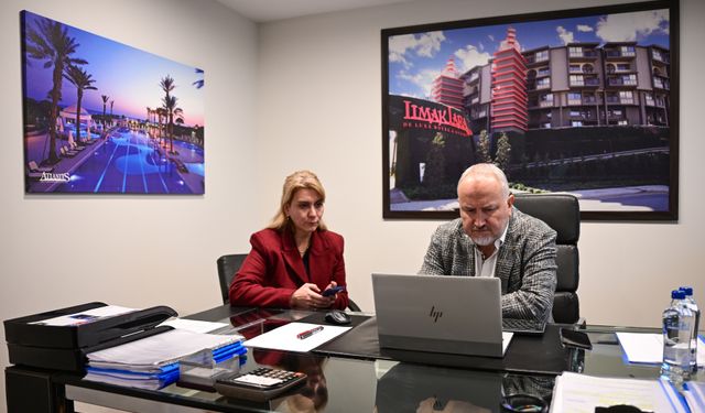 Antalya'daki turizmciler AA'nın 'Yılın Kareleri' oylamasına katıldı