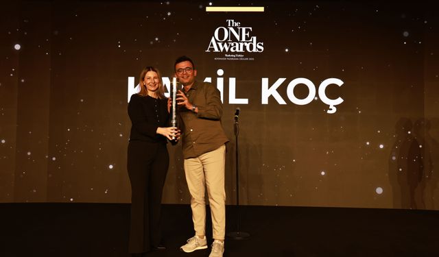 Kamil Koç 'Yılın İtibarlısı' ödülünü kazandı