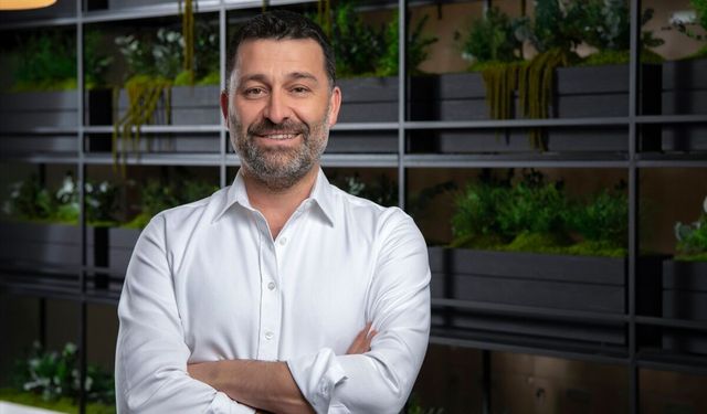 Kariyer.net 'Türkiye'de Teknoloji Dönüşümü ile Değişen Meslek Unvanları' araştırmasını yayımladı