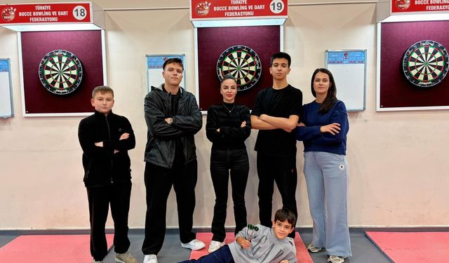 Adanalı dart sporcusu Eren Tuştaş milli takıma seçildi