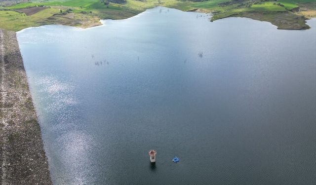 Geçen yıl kritik seviyeye düşen Tekirdağ'daki Naip Barajı'nda doluluk oranı yüzde 22'ye ulaştı