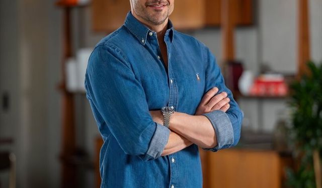 Gloria Jean's Coffees ve TEGV'den eğitime 'tasarım bardak' ile destek