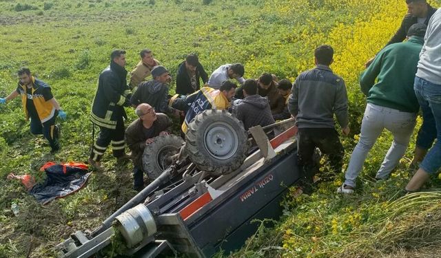 Hatay'da devrilen tarım aracının sürücüsü öldü