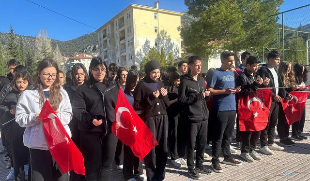 Okul saldırılarında hayatını kaybedenler Akseki'de anıldı