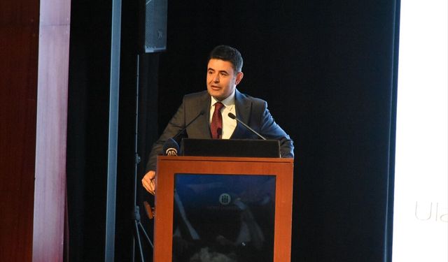 Ulaştırma ve Altyapı Bakan Yardımcısı Boyraz, Malatya'da öğrencilerle bir araya geldi
