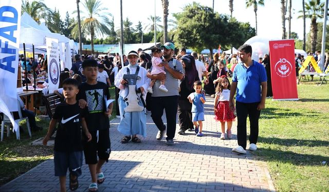 Adana'da 'Aile ve Çocuk Şenliği' düzenlendi