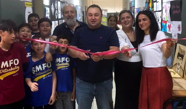 Adana'da öğrencilerin hazırladığı resimler sergilendi