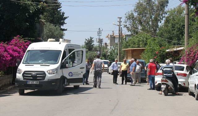 Antalya'da bir kişi evinin bahçesinde ölü bulundu