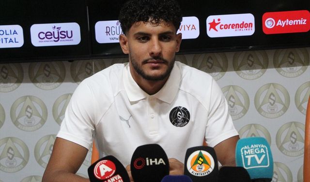 Alanyaspor, Tunuslu forvet Omar Ben Ali ile 4 yıllık sözleşme imzaladı
