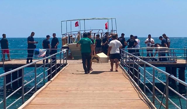 Mersin'de denizde erkek cesedi bulundu
