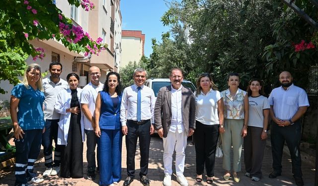 Kepez Devlet Hastanesinden hastaların evde sağlık hizmetleri için multidisipliner model
