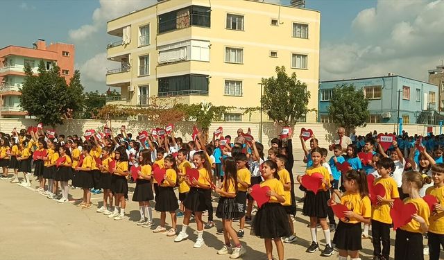 Adana'da İlköğretim Haftası kutlandı