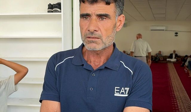 Adana'da otomobilde seyir halindeyken başına mermi isabet eden çocuk hayatını kaybetti