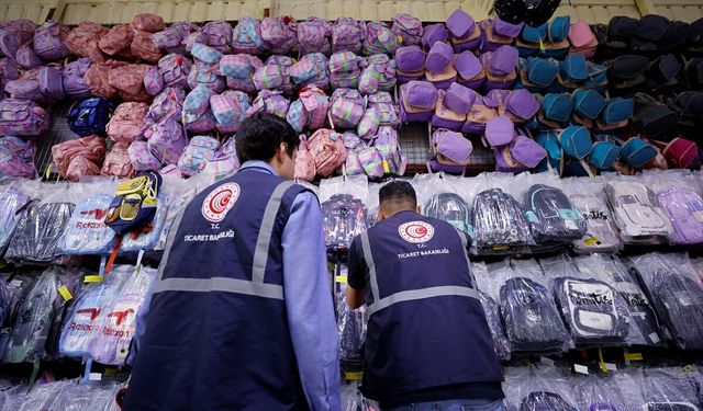 Malatya ve Şanlıurfa'da okul alışverişi öncesi kırtasiyelerde denetim yapıldı