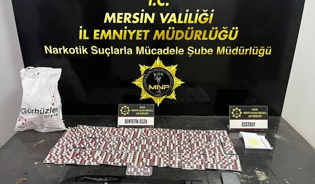 Mersin'de uyuşturucu operasyonunda yakalanan 2 zanlı tutuklandı