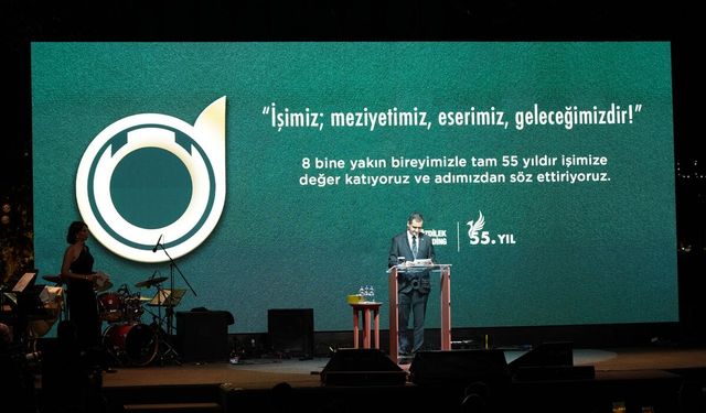 Özdilek Holding 55 yıllık yolculuğunu çalışma arkadaşlarıyla kutladı