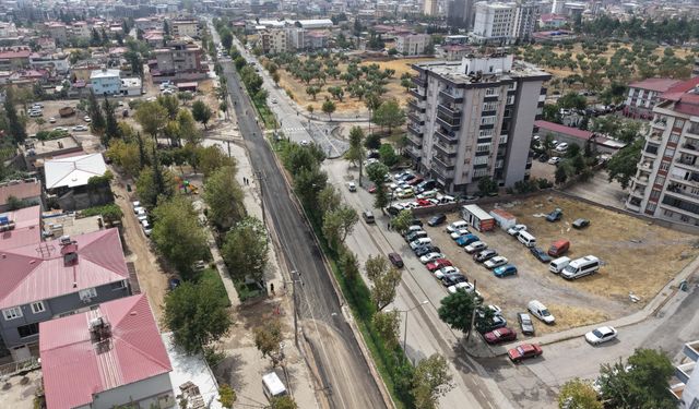 Kahramanmaraş Tevfik Kadıoğlu Bulvarı’nda Ulaşımı İyileştirecek Müdahale