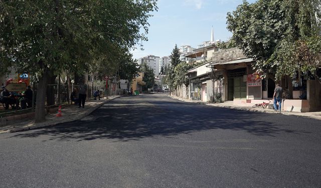 Kahramanmaraş’ta Asfalt Mesaisi Sokak Sokak, Cadde Cadde Devam Ediyor