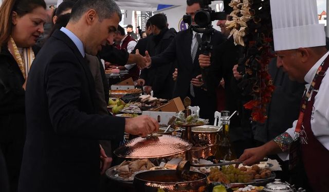 Kahramanmaraş’ın Yöresel Lezzetleri Gastro Afyon’da Yoğun İlgi Görüyor
