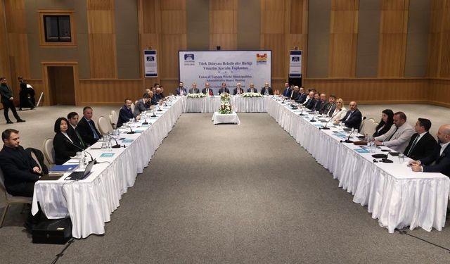 Başkan Fırat Görgel, Türk Dünyası Belediyeler Birliği Başkanı Oldu