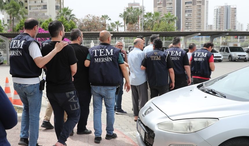 Mersin'de terör örgütü DEAŞ operasyonunda 9 şüpheli yakalandı