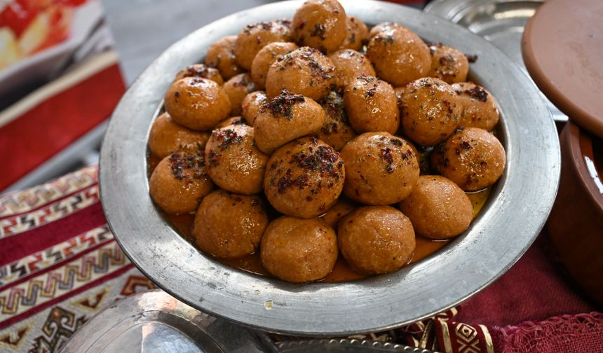 Adana "gastronomi şehri" ünvanıyla turizmden aldığı payı artırmayı hedefliyor
