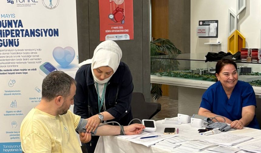 Adana'da Dünya Hipertansiyon Günü farkındalık etkinliği düzenlendi
