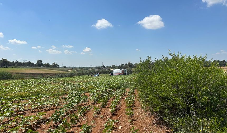 Adana'da jandarma cayrokopteri araziye sert iniş yaptı