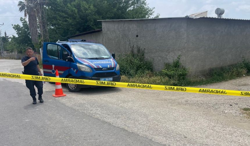 Adana'da trafikte çıkan kavgada 3 kişi silahla yaralandı