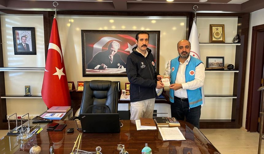 Bozyazı Kaymakamı Topsakaloğlu, kurban vekaletini Gazze için TDV'ye verdi