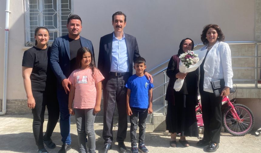 Bozyazı Kaymakamı Topsakaloğlu şehit ve gazilerin annelerini ziyaret etti