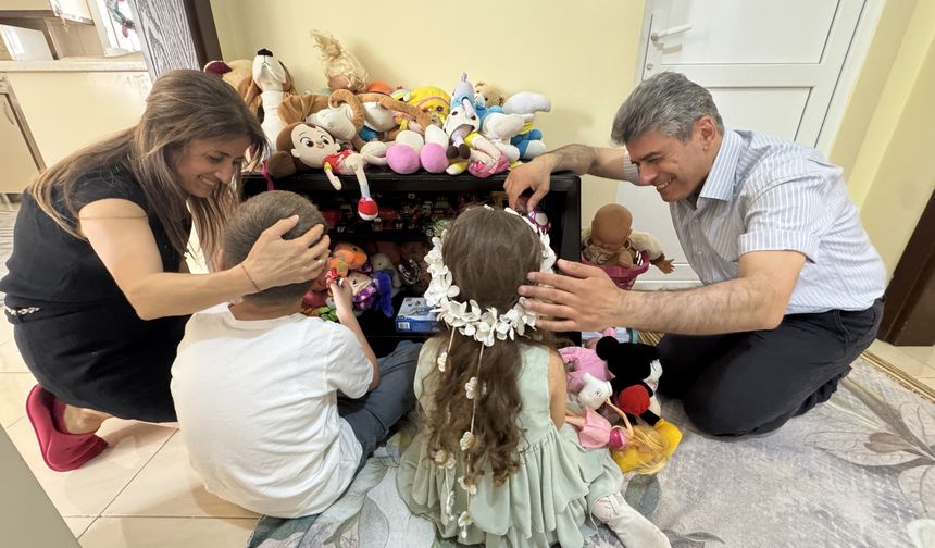 Devlet himayesindeki çocukları konu alan diziden etkilenip iki kardeşe yuva oldular