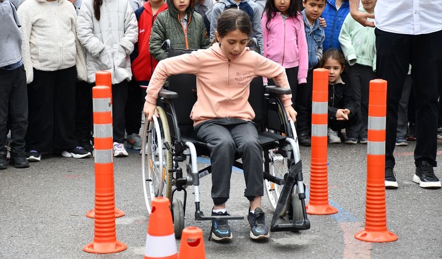 Gülnar'da "Empati Yürüyüşü" etkinliği düzenlendi