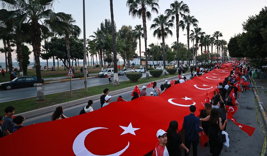 Hatay'da 19 Mayıs Atatürk'ü Anma, Gençlik ve Spor Bayramı kutlandı