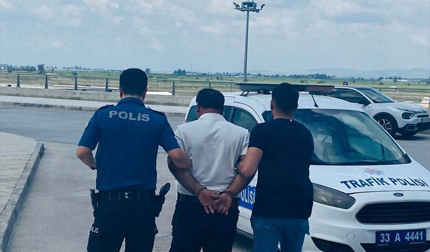 Interpol tarafından kırmızı bültenle aranan şüpheli Mersin'de yakalandı