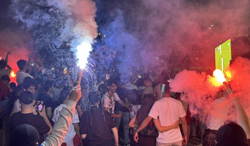 İstiklalspor'un, Nesine 2. Lig'e yükselmesi Kahramanmaraş'ta sevinçle karşılandı
