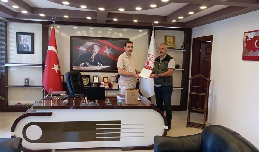 Kaymakam Topsakaloğlu, Orman İşletme Müdürü Fahri Uzlar'ı kabul etti