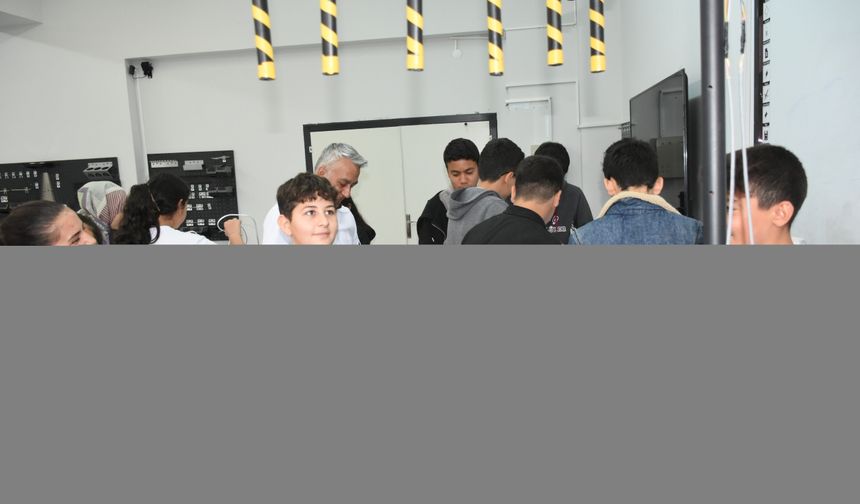 Malatya'da Çocuk Üniversitesi Bilim Şenliği başladı